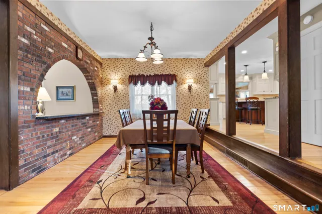 $925,000 | 30 Cherry Ridge Road, Middlefield, CT 06455