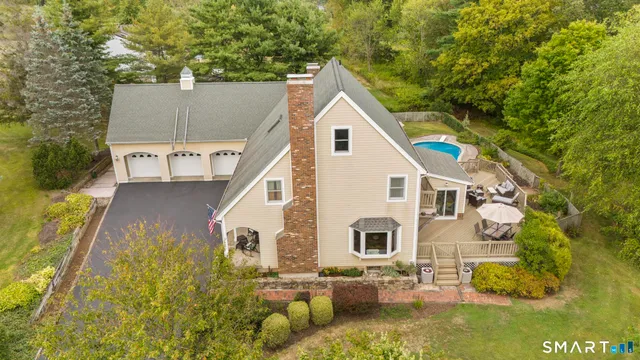 $925,000 | 30 Cherry Ridge Road, Middlefield, CT 06455