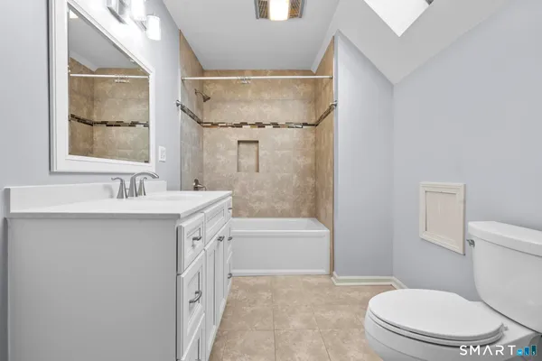 $799,900 | 30 Cherry Ridge Road, Middlefield, CT 06455