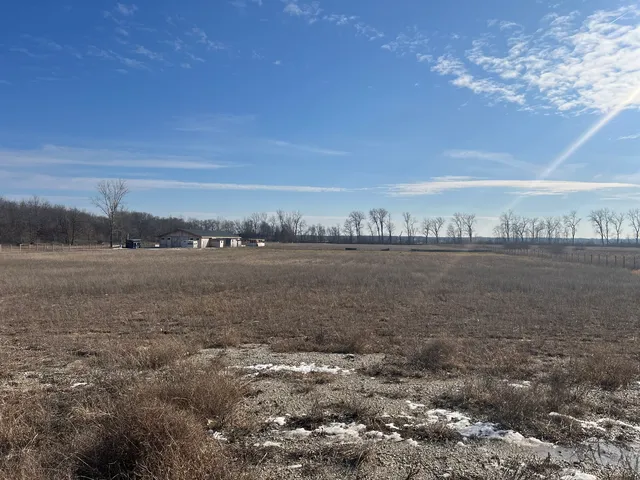 $250,000 | 16326 6000th Road South, Pembroke Township, IL 60958