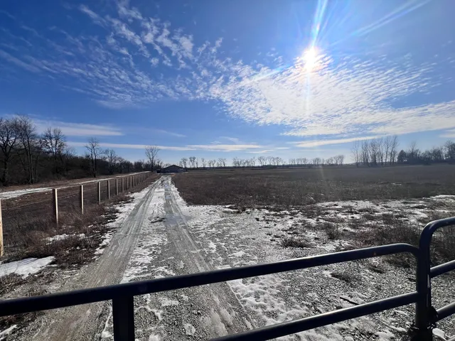 $250,000 | 16326 6000th Road South, Pembroke Township, IL 60958