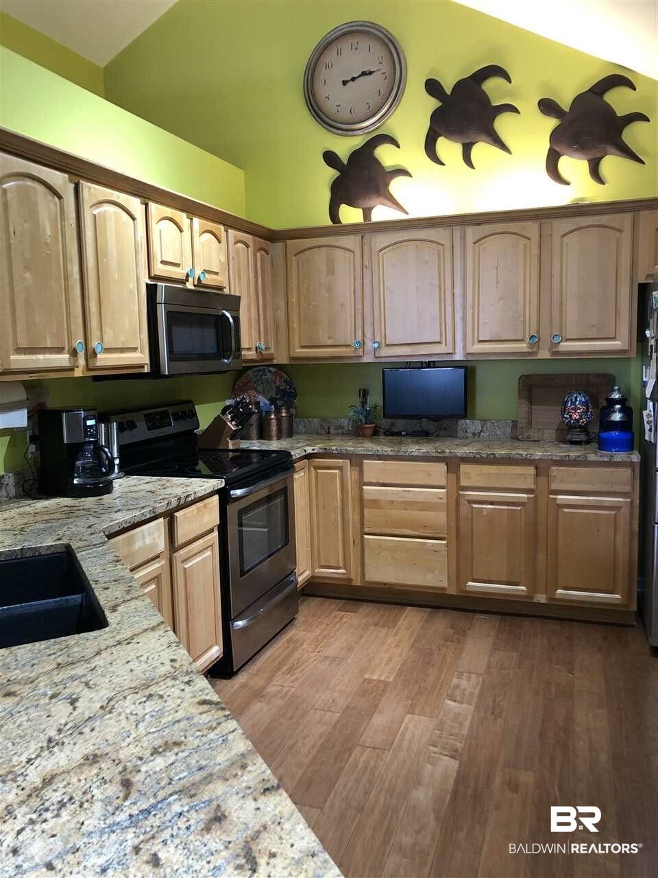 601 Wyld Palms Drive, Unit 601 Foley, AL 36535 - Photo 5 of 18 Kitchen