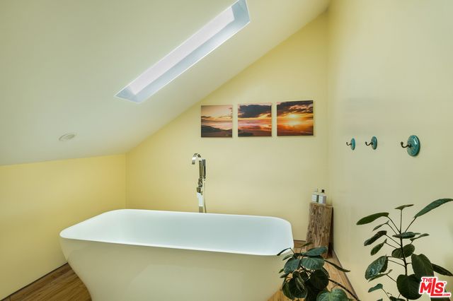 $15,900 | 29053 Pacific Coast Highway, Malibu, CA 90265