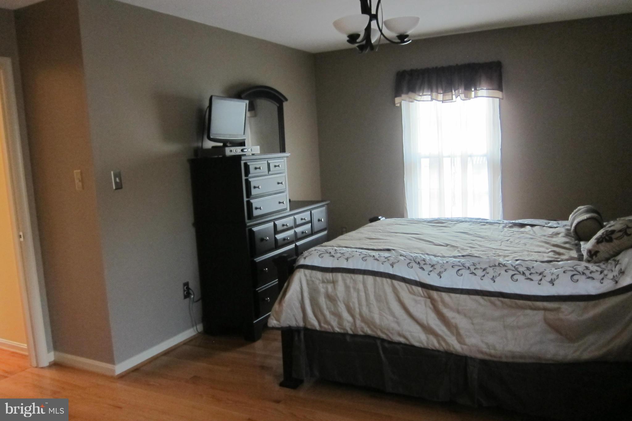 7436 Ridge Road Springfield, VA 22153 - Photo 13 of 21 Bedroom (Master)