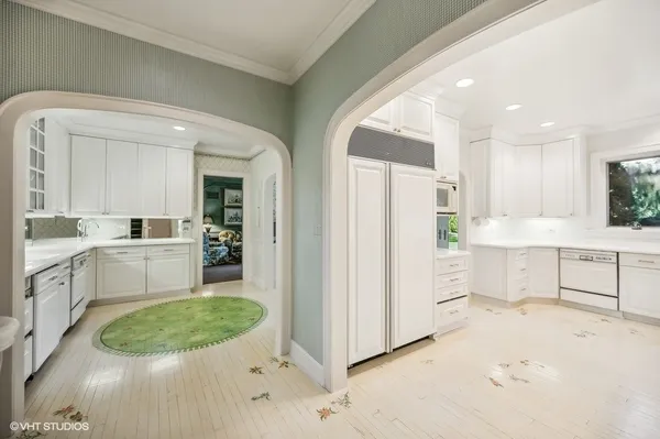 $4,950,000 | 32 Woodley Road, Winnetka, IL 60093