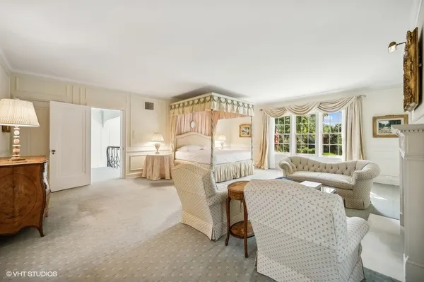 $4,950,000 | 32 Woodley Road, Winnetka, IL 60093