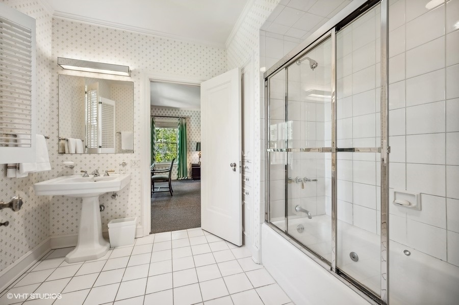 32 Woodley Road Winnetka, IL 60093 - Photo 27 of 55