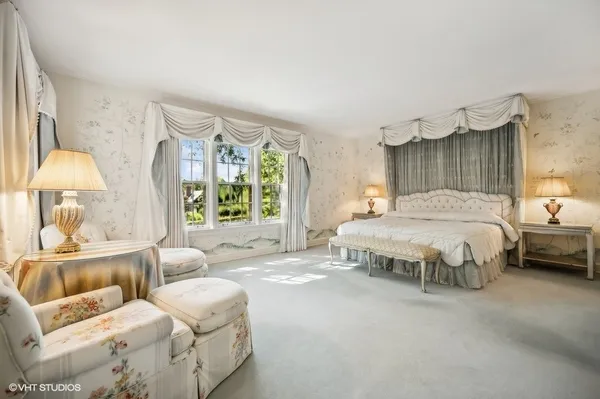 $4,950,000 | 32 Woodley Road, Winnetka, IL 60093