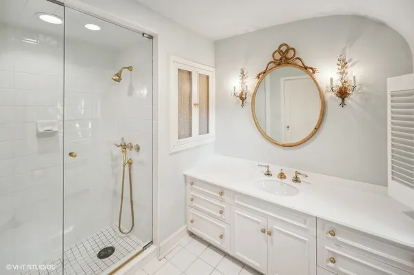 $4,950,000 | 32 Woodley Road, Winnetka, IL 60093