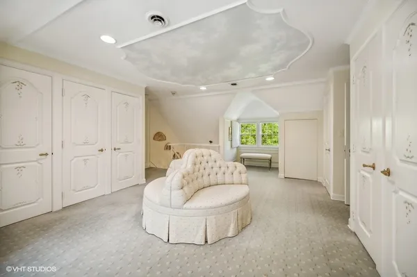 $4,950,000 | 32 Woodley Road, Winnetka, IL 60093