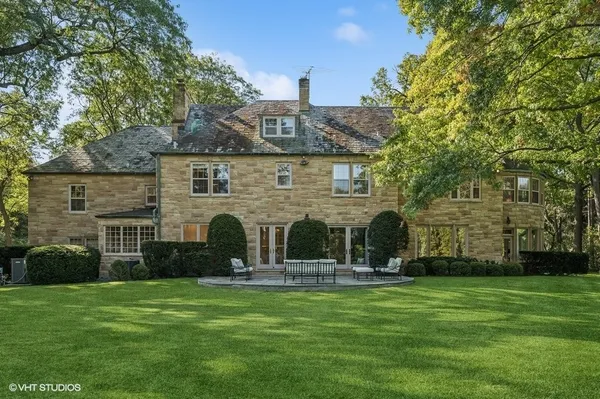 $4,950,000 | 32 Woodley Road, Winnetka, IL 60093