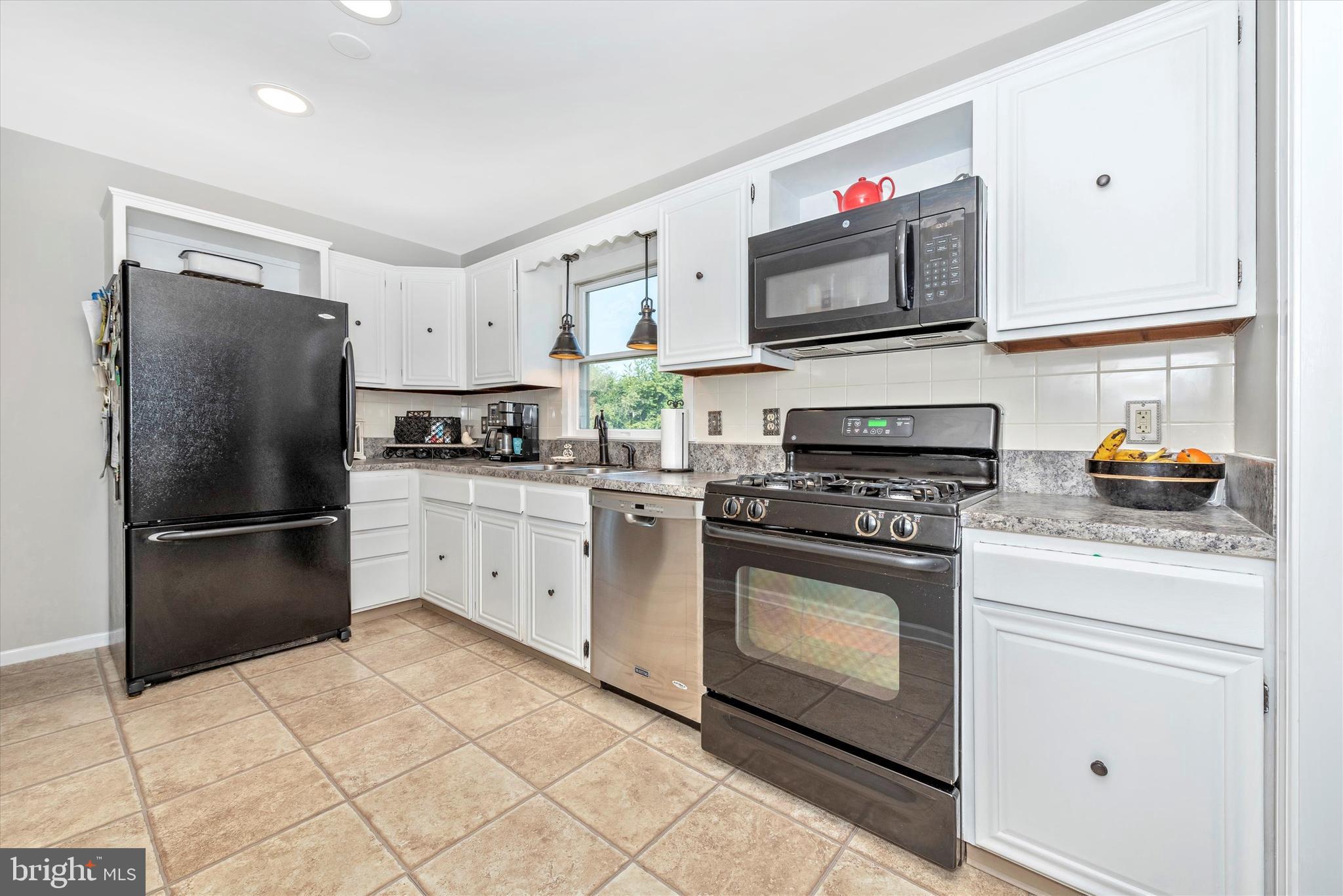 7838 Fingerboard Road Frederick, MD 21704 - Photo 12 of 34