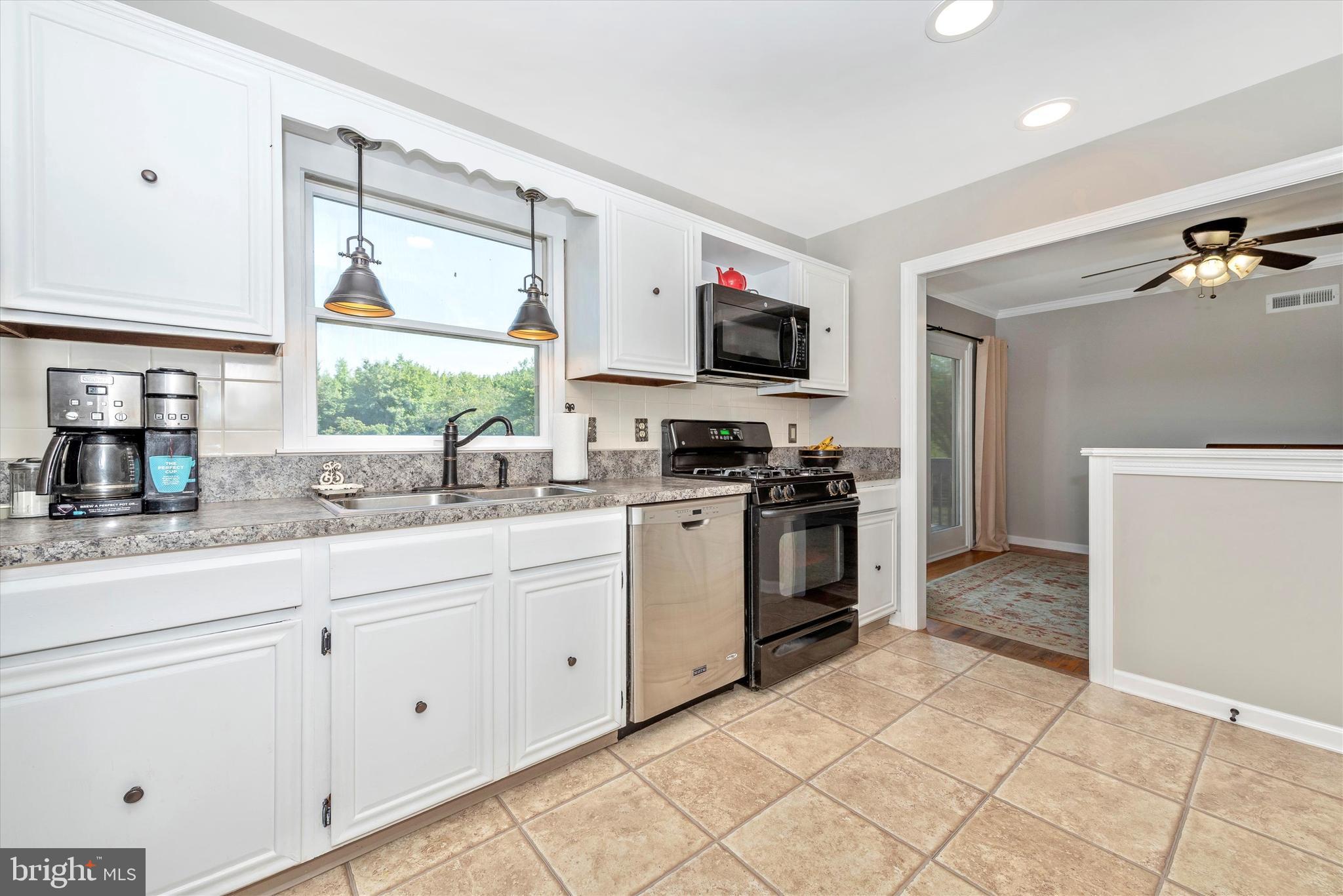 7838 Fingerboard Road Frederick, MD 21704 - Photo 15 of 34