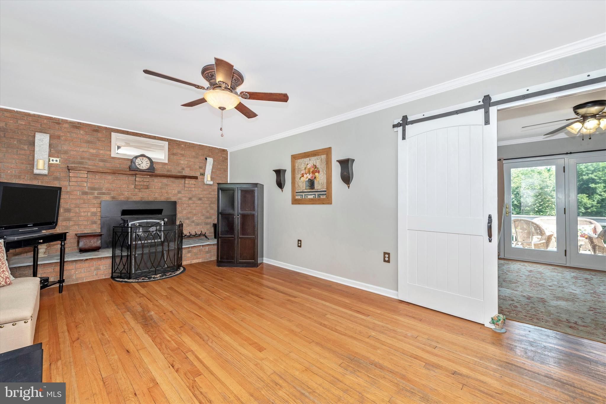 7838 Fingerboard Road Frederick, MD 21704 - Photo 6 of 34