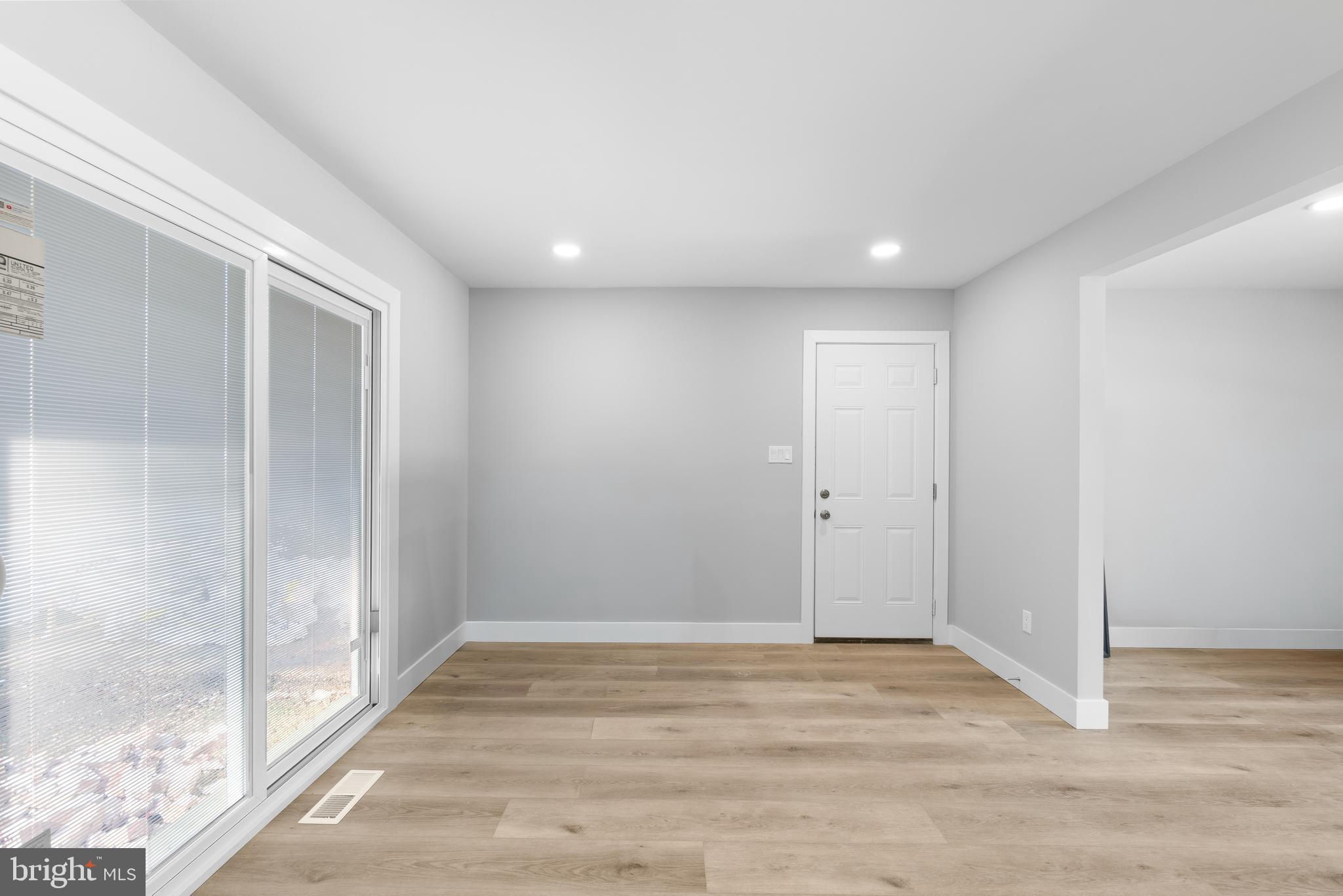 19104 Bloomfield Road Olney, MD 20832 - Photo 11 of 37 a view of an empty room