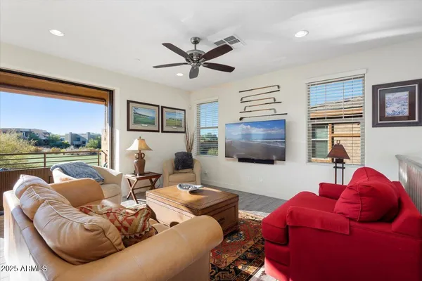 $7,995 | 10260 East White Feather Lane, Unit 2047, Scottsdale, AZ 85262