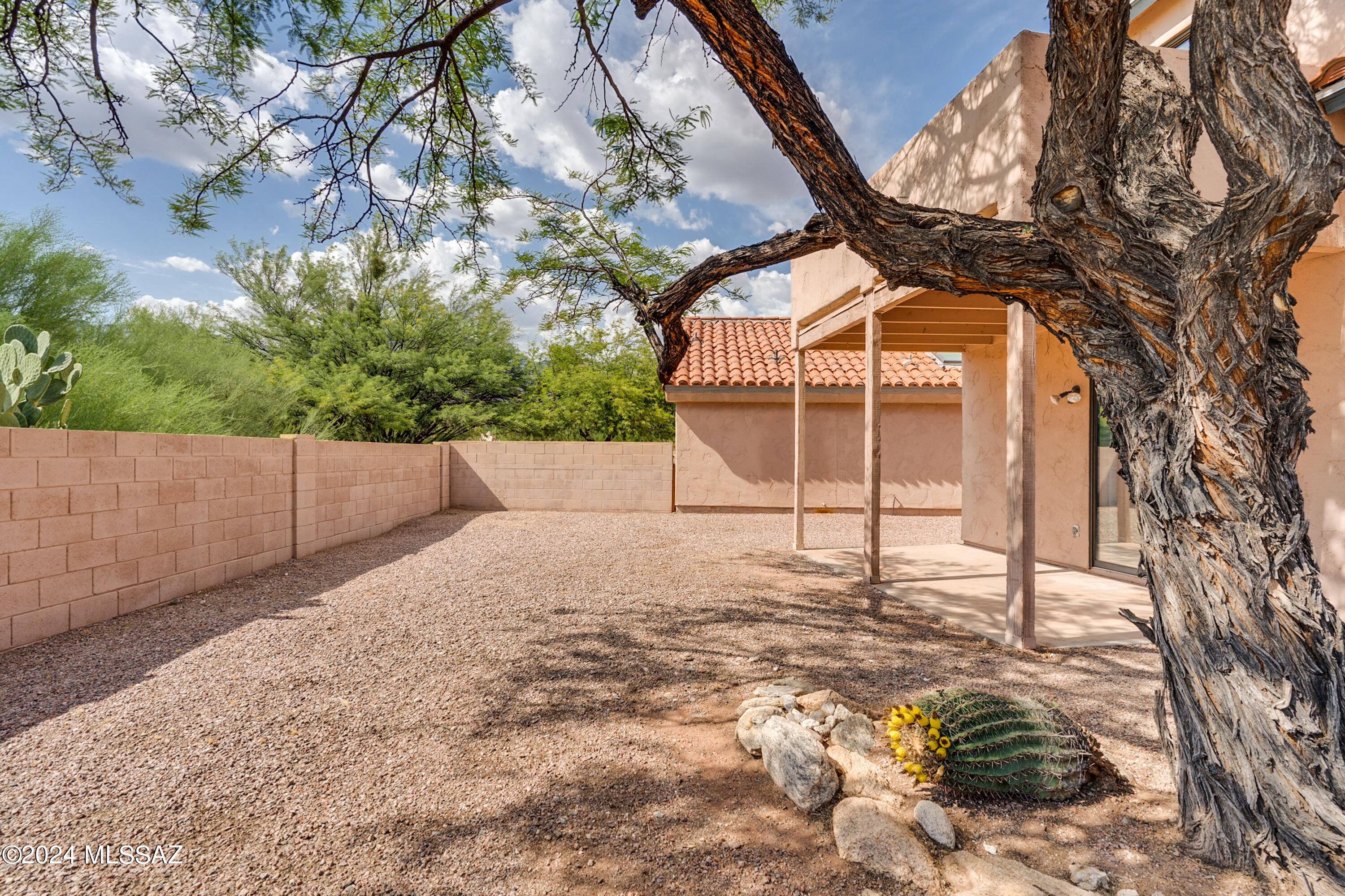5259 North Mountain Terrace Road Tucson, AZ 85750 - Photo 29 of 38