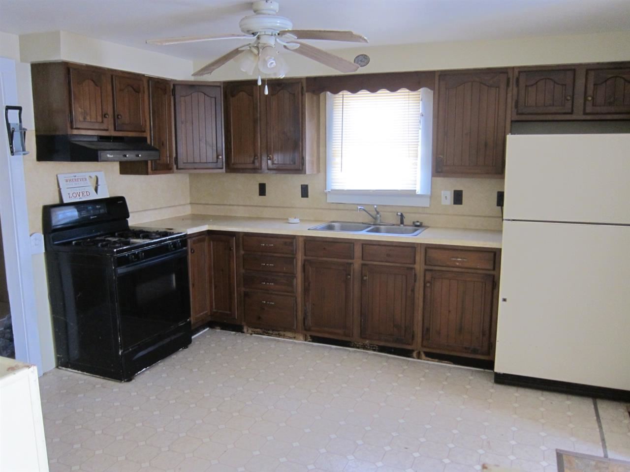 7100 Walden Road Newburgh, IN 47630 - Photo 7 of 8 Gallery Image 7