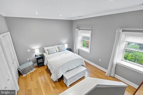 $774,900 | 1615-1617 Spruce Street, Unit 400, Philadelphia, PA 19103