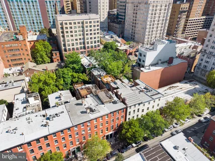 $774,900 | 1615-1617 Spruce Street, Unit 400, Philadelphia, PA 19103