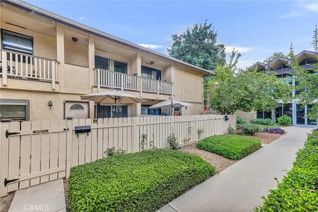 $519,000 | 8060 Canby Avenue, Unit 2, Reseda, CA 91335