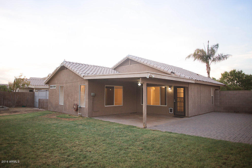 9643 West Hatcher Road Peoria, AZ 85345 - Photo 9 of 13 Back yard Patio/Pavers