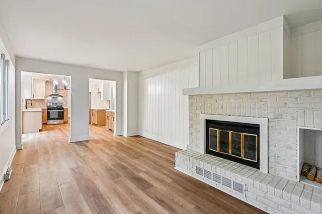 $535,000 | 123 North Western Avenue, Bartlett, IL 60103