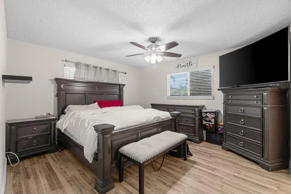 $349,000 | 18 Winchmore Lane, Boynton Beach, FL 33426