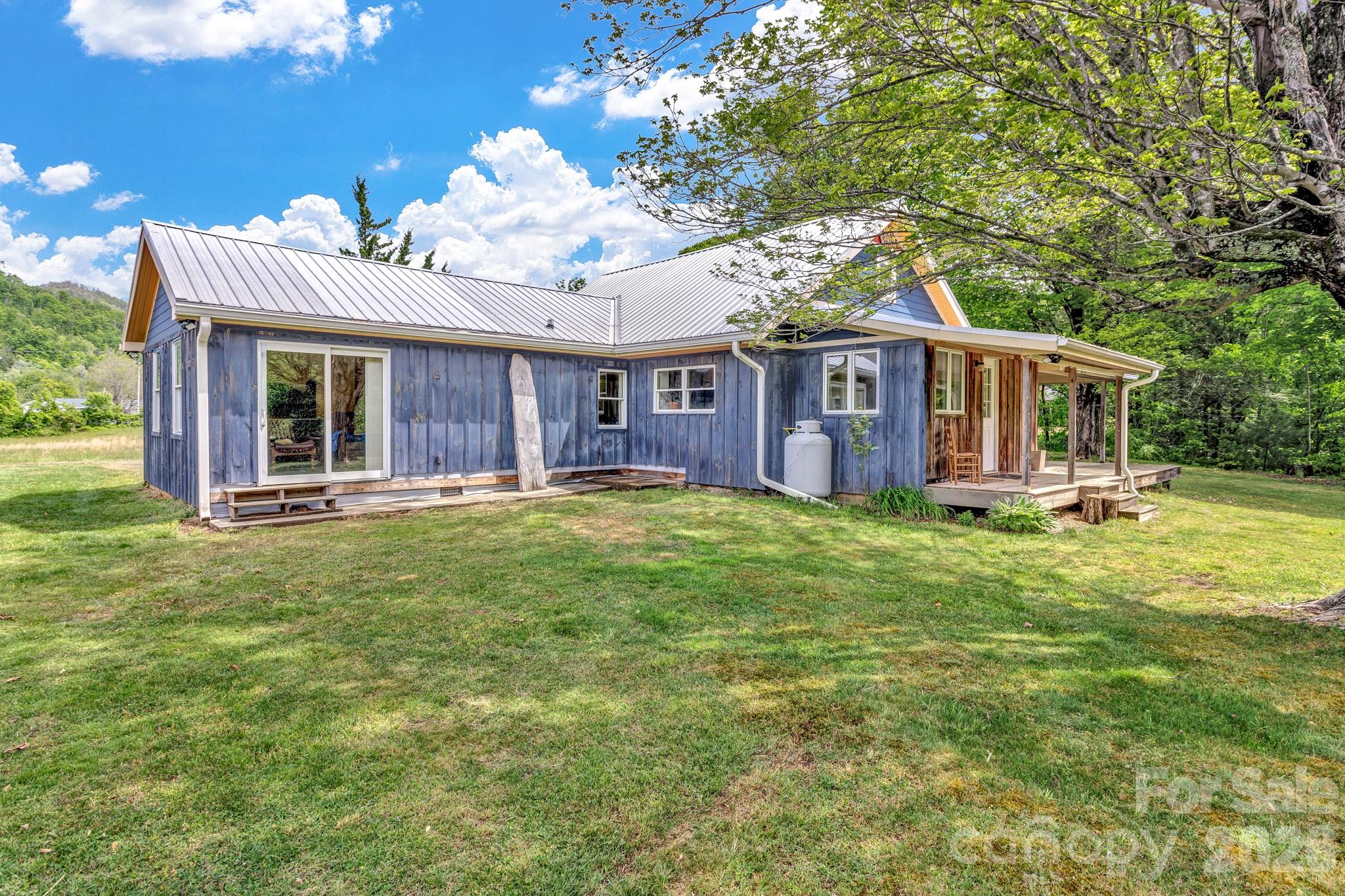 45 Sugar Cove Road Weaverville, NC 28787 - Photo 6 of 47