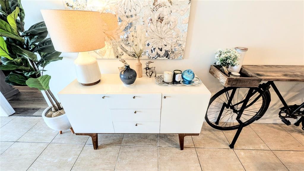 101 South Gulfstream Avenue, Unit 7E Sarasota, FL 34236 - Photo 24 of 40 a view of a workspace