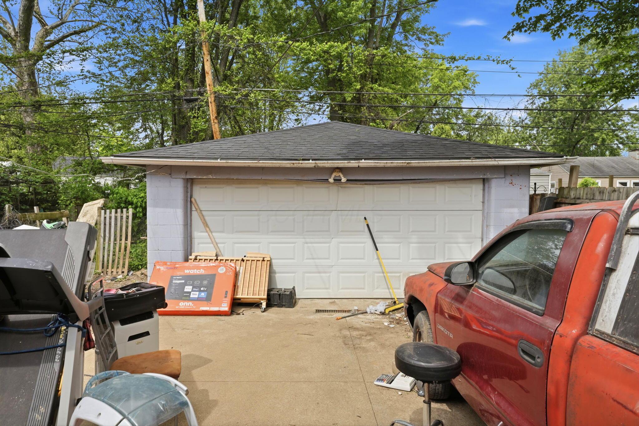 1057 South Hampton Road Columbus, OH 43227 - Photo 14 of 14 19-web-or-mls-1057-s-hampton-rd