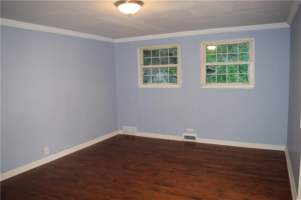 107 Soose Road Pittsburgh, PA 15209 - Photo 8 of 15 Gallery Image 8