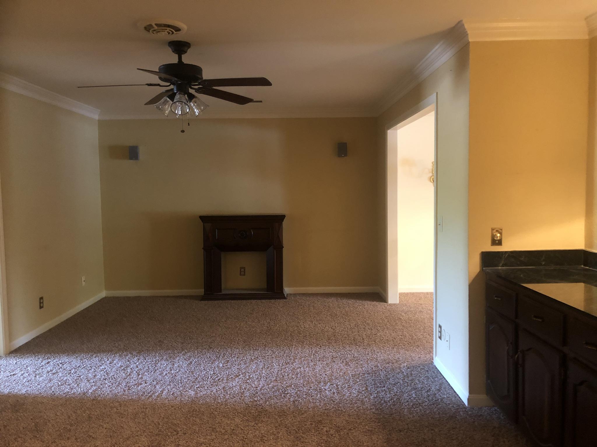 6606 Newburgh Road Evansville, IN 47715 - Photo 4 of 23 Gallery Image 4