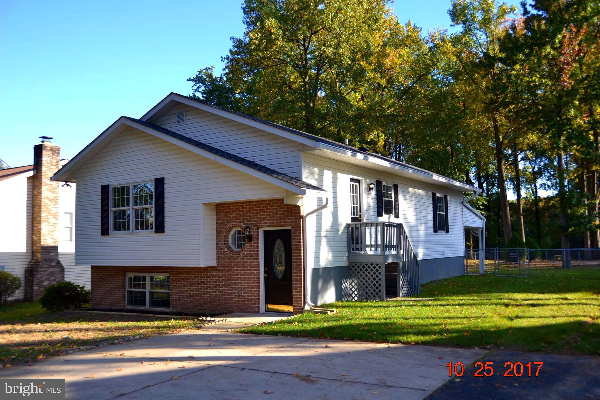 1823 Middleborough Road Essex, MD 21221 - Photo 2 of 24 Exterior (Front)