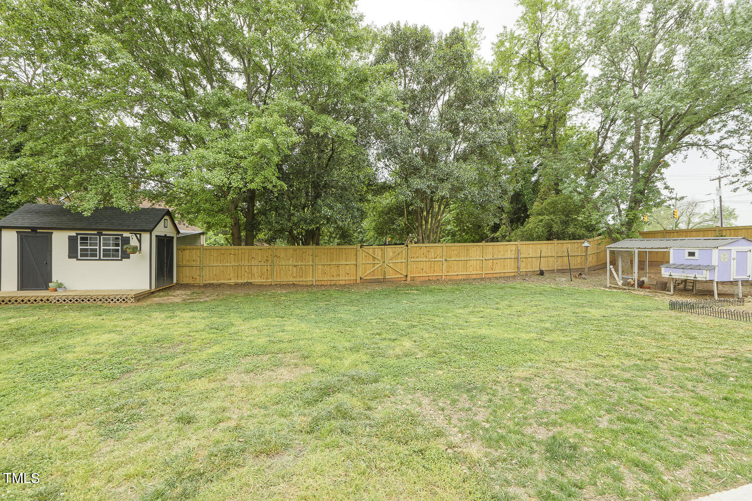 305 Colleton Road Raleigh, NC 27610 - Photo 16 of 17 083