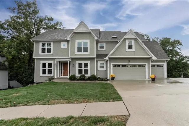 $575,000 | 5502 Mullen Road, Shawnee, KS 66216