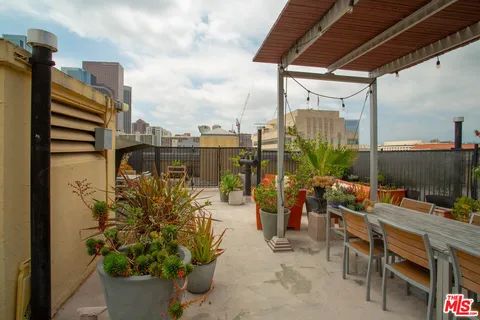 $459,000 | 108 West 2nd Street, Unit 908, Los Angeles, CA 90012