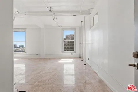 $459,000 | 108 West 2nd Street, Unit 908, Los Angeles, CA 90012