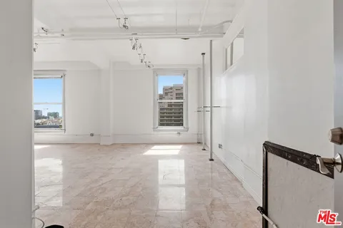 $459,000 | 108 West 2nd Street, Unit 908, Los Angeles, CA 90012