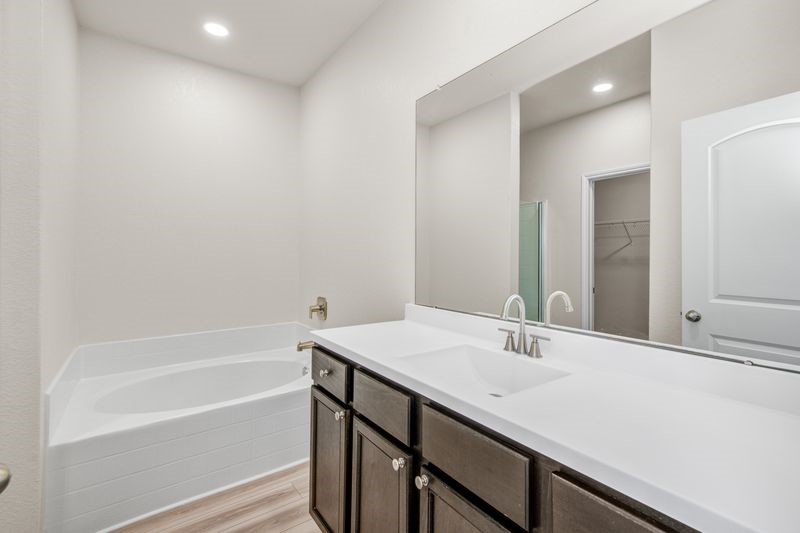 1202 Paradise Found Drive Rosharon, TX 77583 - Photo 25 of 32