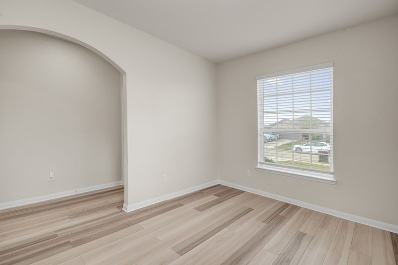 1202 Paradise Found Drive Rosharon, TX 77583 - Photo 7 of 32