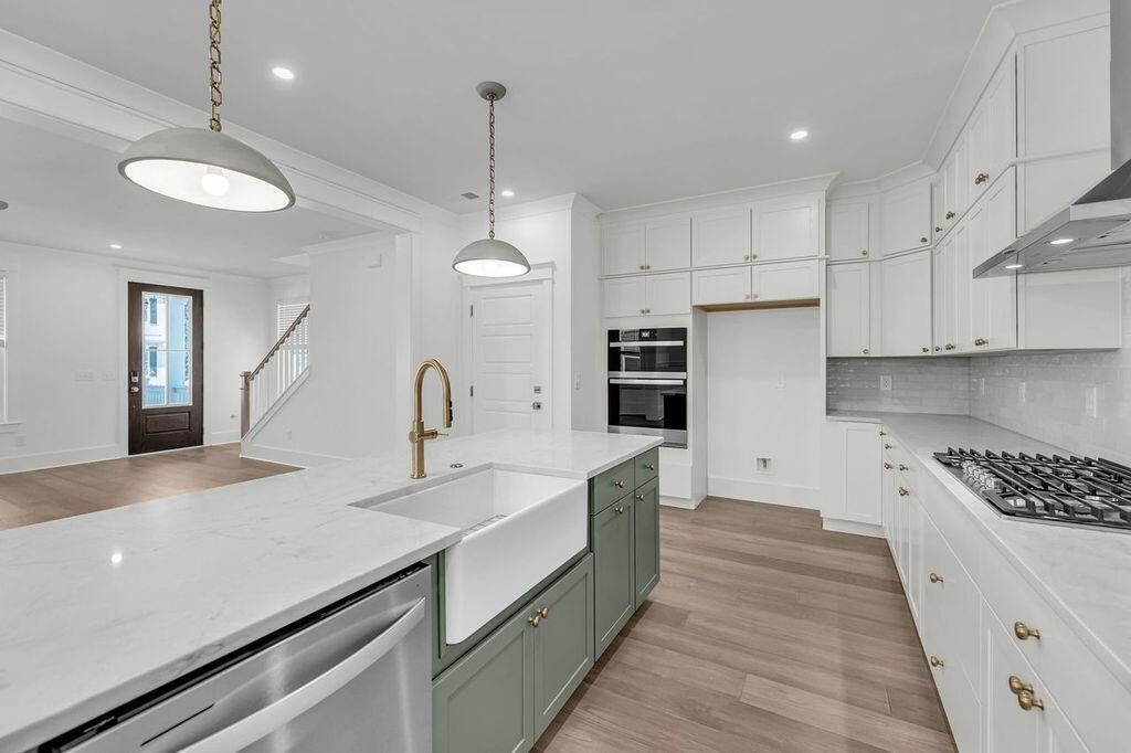 722 Minton Road Charleston, SC 29412 - Photo 9 of 35 Kitchen 1