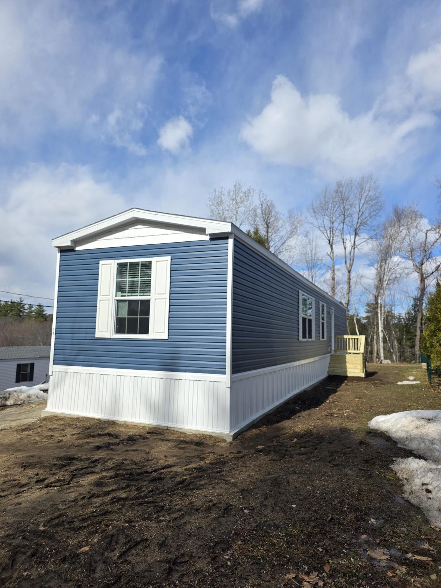 181 Leavitt Road Pittsfield, NH 03263 - Photo 4 of 5