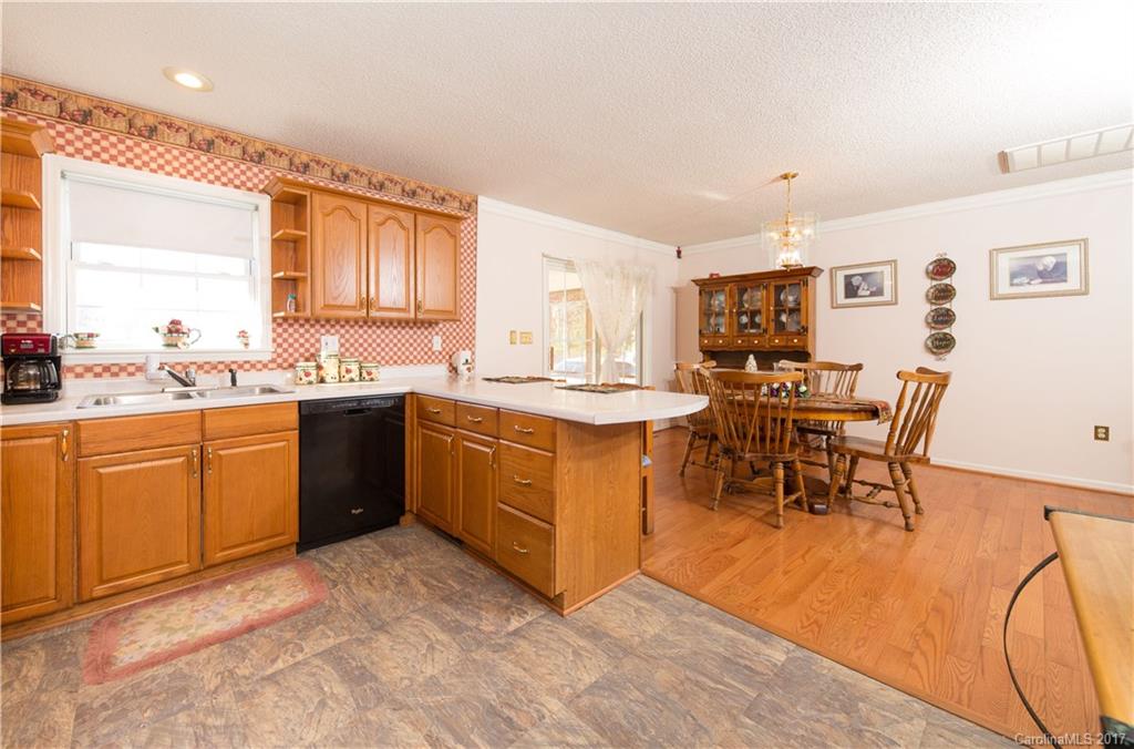 1865 Tom Joye Road Clover, SC 29710 - Photo 8 of 24 Gallery Image 8