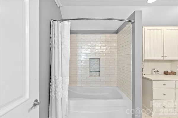 $969,000 | 7967 Glen Abbey Circle, Stanley, NC 28164