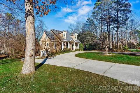 $985,000 | 7967 Glen Abbey Circle, Stanley, NC 28164