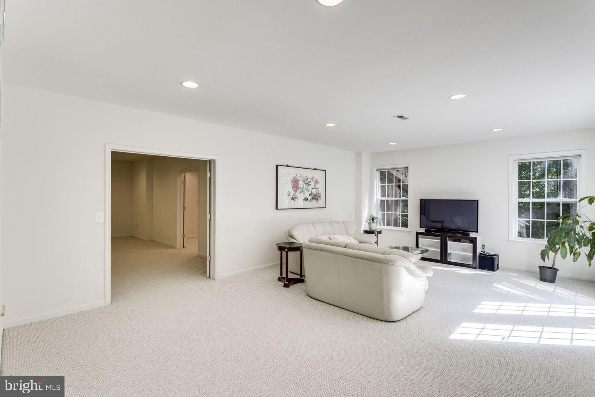 6254 Rolling Spring Court Springfield, VA 22152 - Photo 23 of 29 Basement