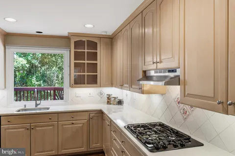 $1,399,000 | 12035 Montrose Village Terrace, North Bethesda, MD 20852