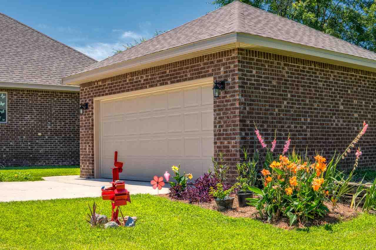 2586 Tulip Hill Road Pace, FL 32571 - Photo 9 of 43 Gallery Image 9