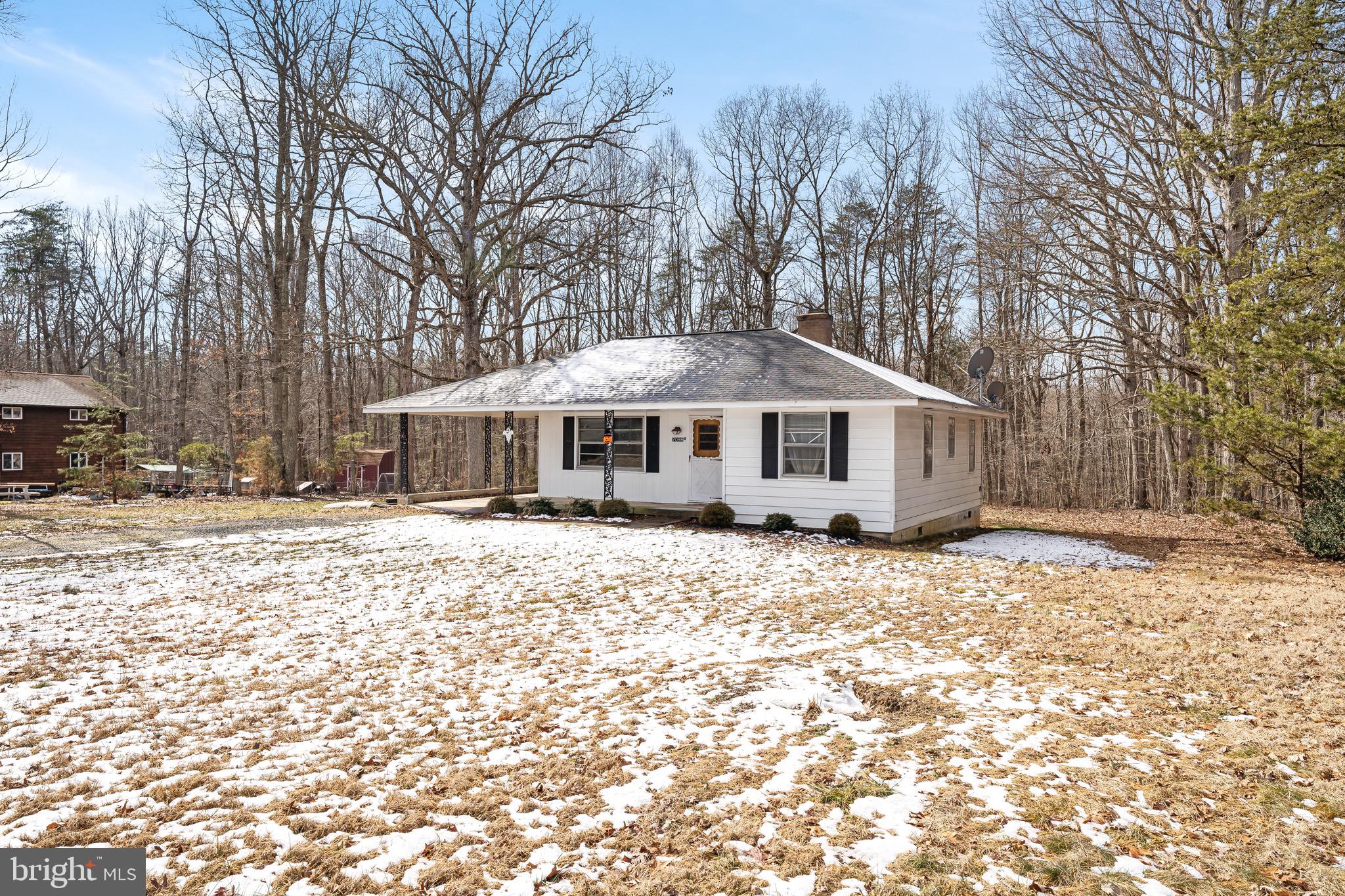 7098 Burr Hill Road Rhoadesville, VA 22542 - Photo 4 of 25 Gallery Image 4